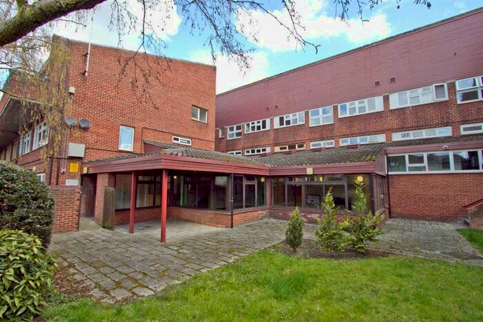 Studio To Rent In Colley House, Whitehall Road, Uxbridge, UB8