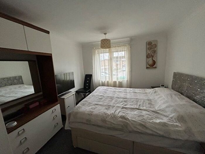 1 Bedroom Flat To Rent In Orkney Walk, Corby, NN17