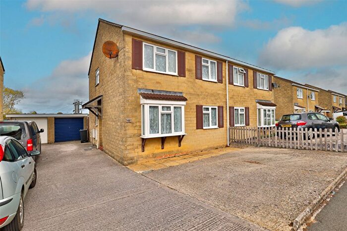 4 Bedroom Semi-Detached House For Sale In Styles Close, Frome, Somerset, BA11