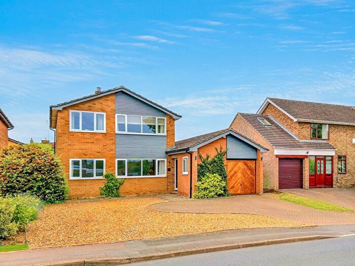 4 Bedroom Detached House For Sale In Bugbrooke Road, Nether Heyford, NN7