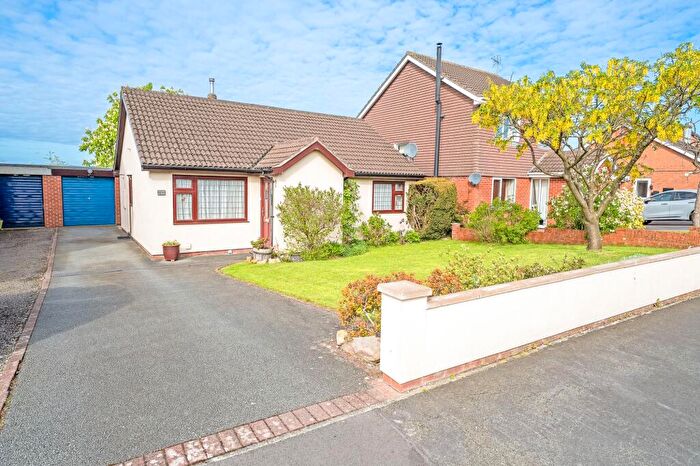 3 Bedroom Detached Bungalow For Sale In Well House Drive, Penymynydd, CH4