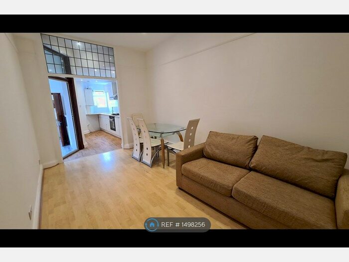 2 Bedroom Flat To Rent In London, London, N13