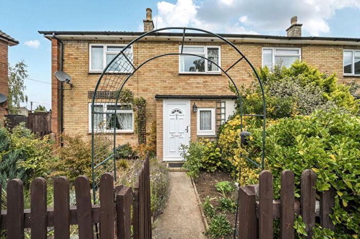 3 Bedroom Semi-Detached House For Sale In Corsham Road, Lacock, SN15
