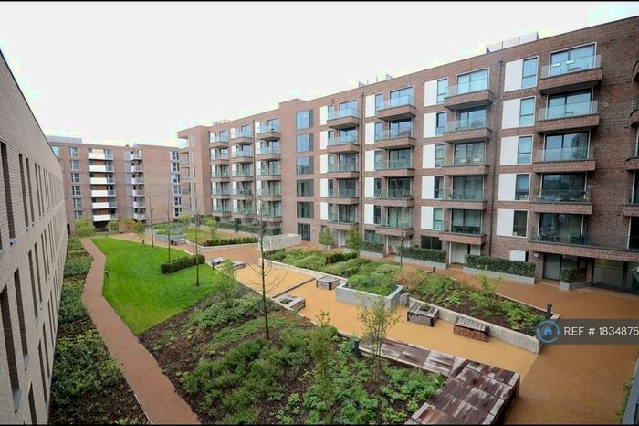 2 Bedroom Flat To Rent In Connaught Heights, London, E16