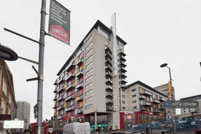 3 Bedroom Flat To Rent In Central Apartments, Wembley, HA9