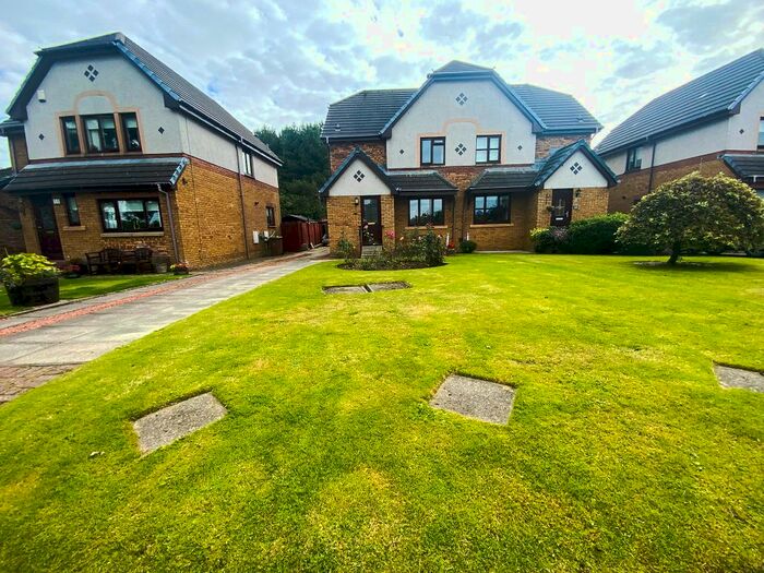 3 Bedroom Semi-Detached House For Sale In Carnoustie Place, Irvine, KA11