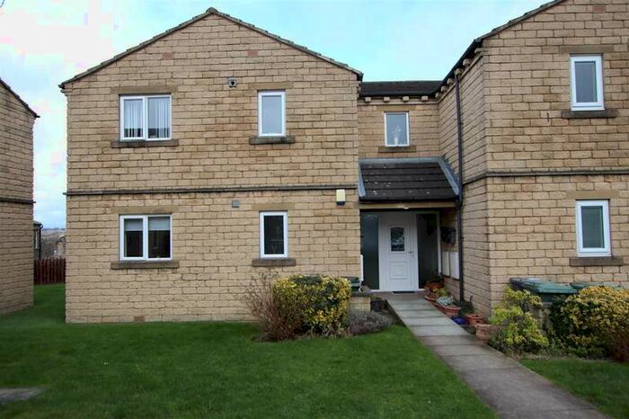 1 Bedroom Flat To Rent In Emmeline Close, Bradford, BD10