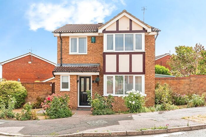 4 Bedroom Detached House For Sale In Tyne Close, Wellingborough, NN8