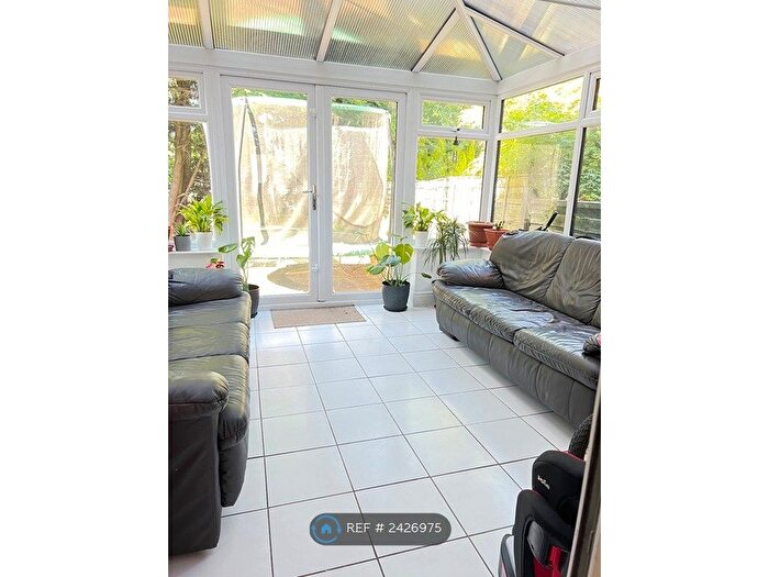 4 Bedroom Semi-Detached House To Rent In Manton Avenue, Manchester, M9