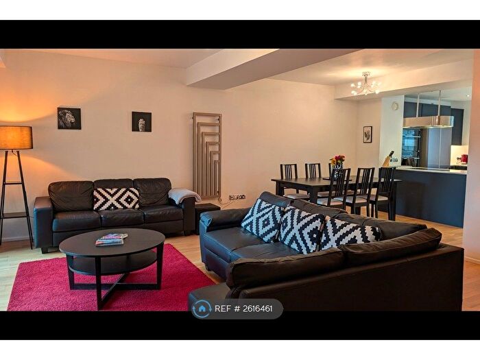 2 Bedroom Flat To Rent In Breadalbane Street, Edinburgh, EH6