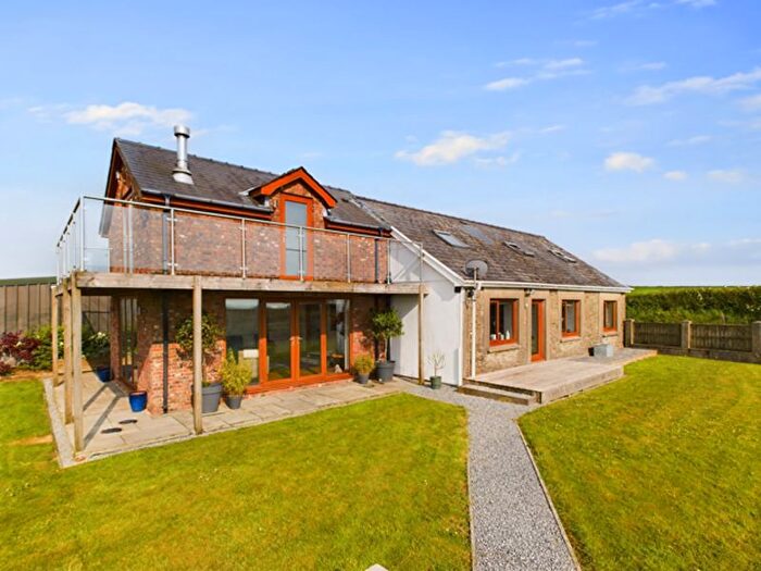 4 Bedroom Land For Sale In Llansaint, Kidwelly, SA17
