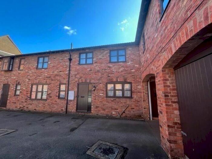 2 Bedroom Cottage To Rent In Eastgate, Louth, LN11