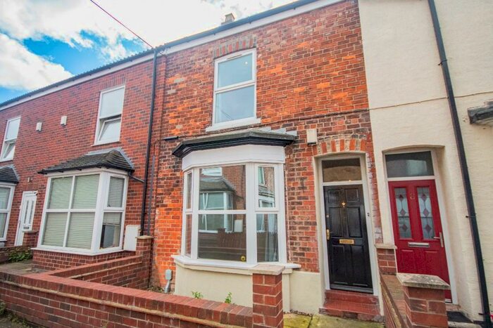 2 Bedroom Terraced House To Rent In Rosebery Avenue, Newland Avenue, Hull, East Riding Of Yorkshire, HU5
