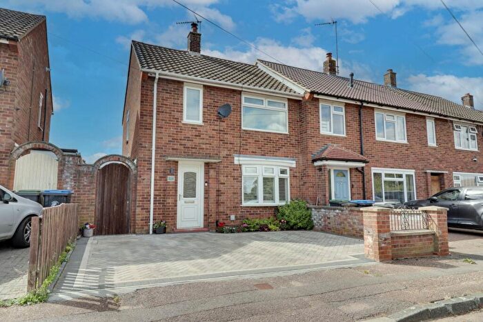 2 Bedroom End Of Terrace House For Sale In The Plashets, Sheering, Bishop's Stortford, CM22