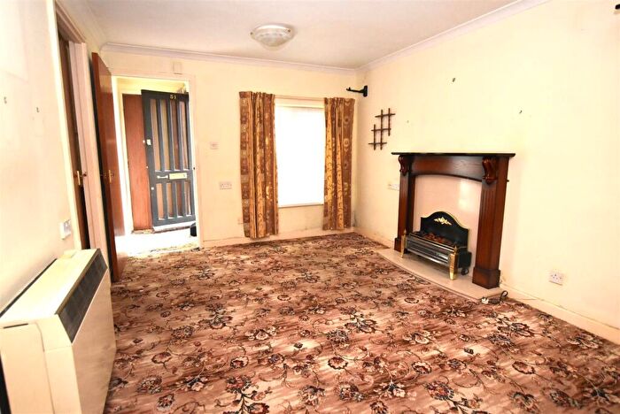 2 Bedroom Apartment For Sale In St. Pauls Close, Tranmere, CH42