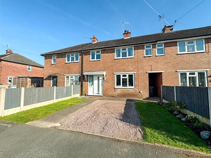 3 Bedroom House For Sale In Clayton Avenue, Congleton, CW12