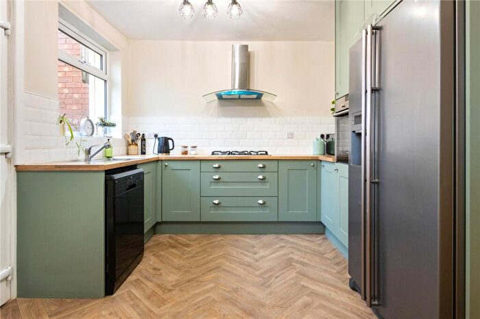 3 Bedroom Semi-Detached House For Sale In High Street, Dragonby, DN15