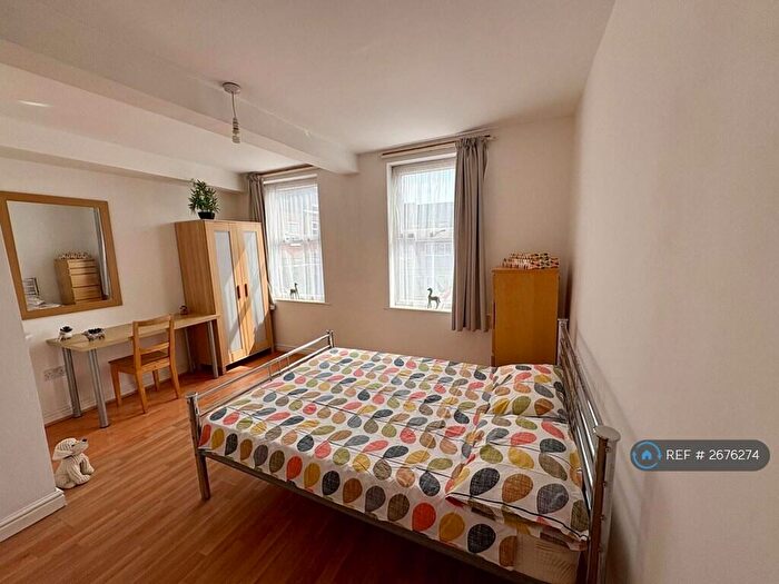 5 Bedroom Terraced House To Rent In Chilwell Street, Nottingham, NG7