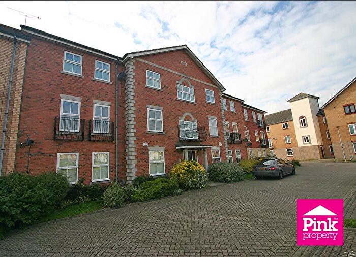 2 Bedroom Flat To Rent In Ha'penny Bridge Way, Victoria Dock, Hull, HU9