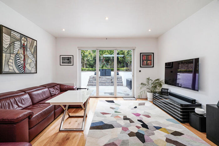 3 Bedroom Terraced House To Rent In Ordnance Hill, St John's Wood, NW8