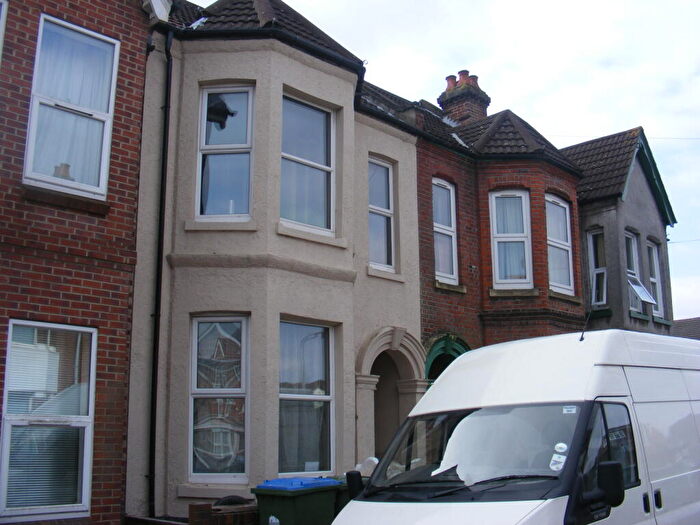 6 Bedroom House To Rent In Rigby Road, Portswood, Southampton, SO17