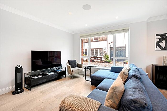 2 Bedroom Mews For Sale In Clarendon Mews, London, W2