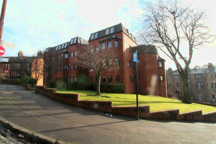 2 Bedroom Flat To Rent In Crown Road South, Glasgow, G12