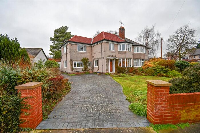 4 Bedroom Semi Detached House For Sale In Hillcrest Drive, Little Sutton, Ellesmere Port, CH66