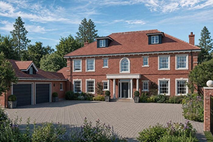 5 Bedroom Detached House For Sale In Pastens Road, Oxted, RH8