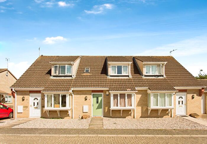 2 Bedroom Terraced House For Sale In James Nurse Close, Cambridge, Cambridgeshire, CB1