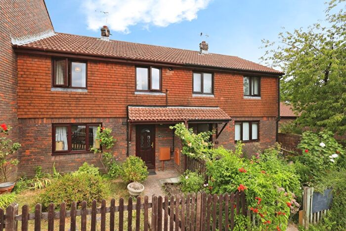 3 Bedroom Terraced House For Sale In Leeves Close, Heathfield, East Sussex, TN21