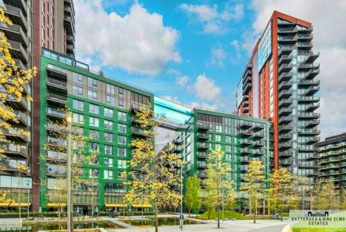 1 Bedroom Apartment To Rent In Viaduct Gardens, London, SW11