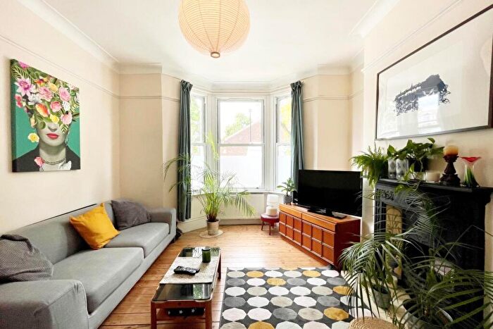 3 Bedroom Terraced House To Rent In Athenlay Road, Peckham, London, SE15