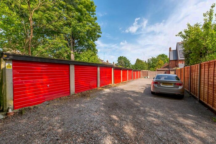 2 Bedroom Flat To Rent In Clyde Road, East Croydon, Croydon, CR0