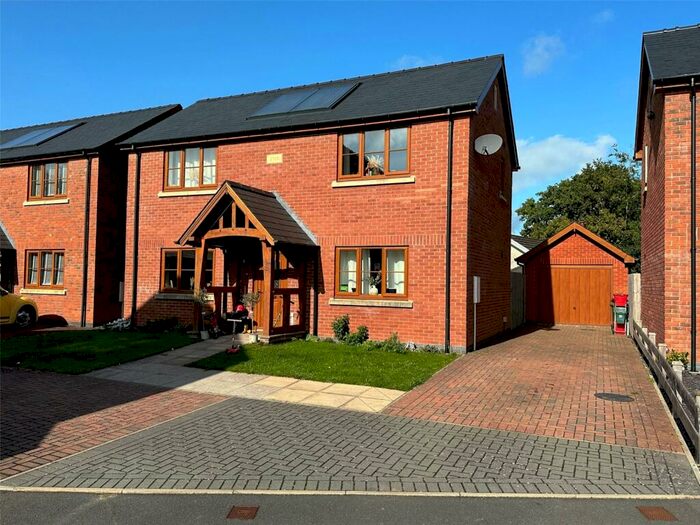 4 Bedroom Detached House For Sale In River View Close, Boughrood, Brecon, Powys, LD3