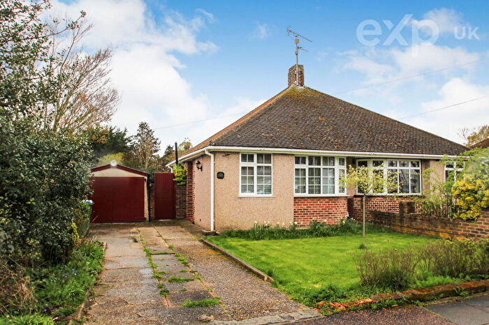 2 Bedroom Semi-Detached Bungalow For Sale In Burnham Road, Sidcup, DA14