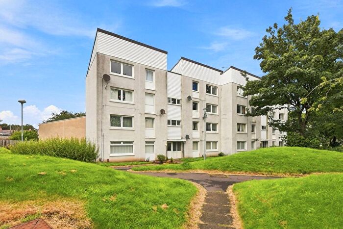 1 Bedroom Flat For Sale In Tiree Court, Dreghorn, Dreghorn, KA11