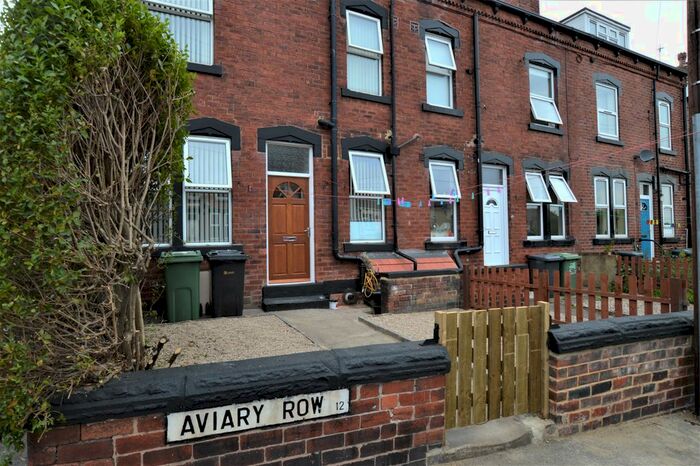 2 Bedroom Terraced House To Rent In Aviary Row, Leeds, LS12