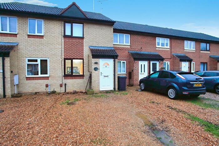2 Bedroom Terraced House For Sale In Seymour Place, Peterborough, PE4