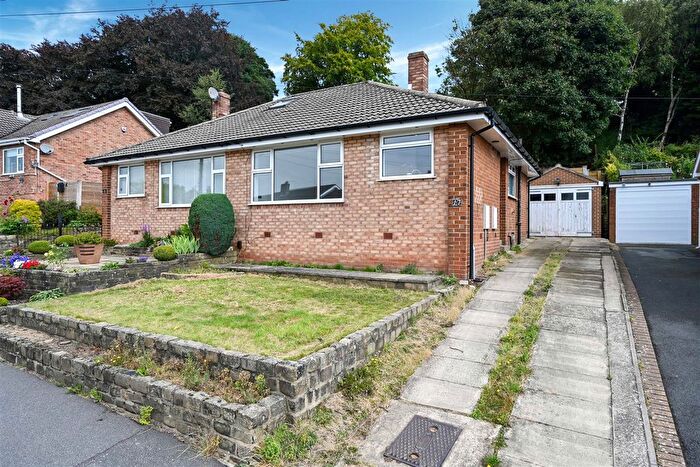 2 Bedroom Semi-Detached Bungalow To Rent In Emmott Drive, Rawdon, Leeds, LS19