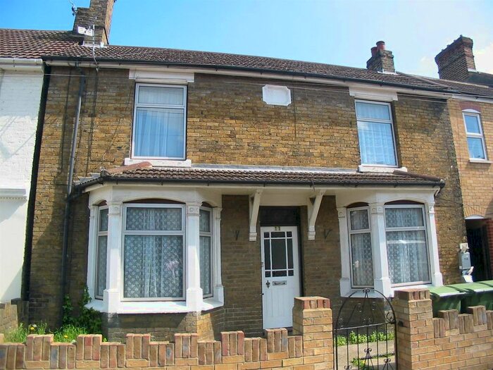 1 Bedroom Flat To Rent In Burley Road, Sittingbourne, ME10