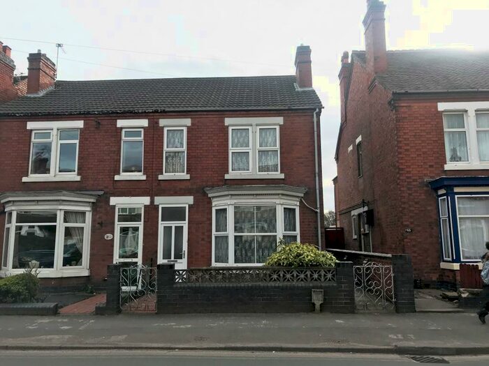3 Bedroom House To Rent In Belvedere Road, Burton-On-Trent, DE13