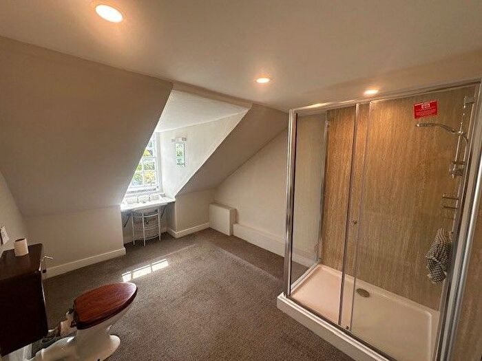1 Bedroom Flat To Rent In Attic Flat, Holylee, Walkerburn, EH43