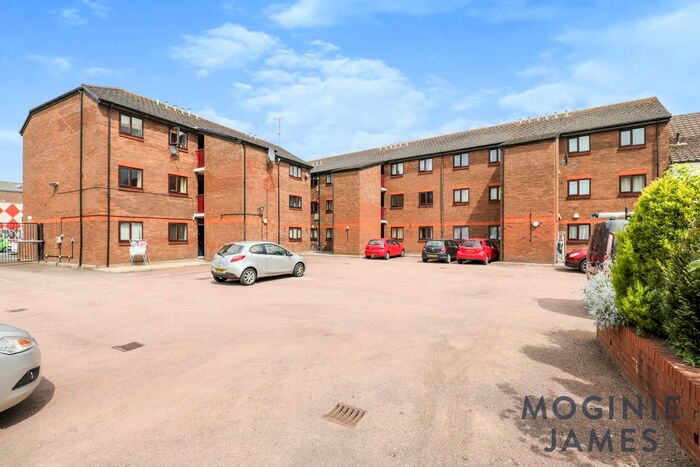 2 Bedroom Flat To Rent In Pascall Court, St. Peters Street, Roath, Cardiff, CF24