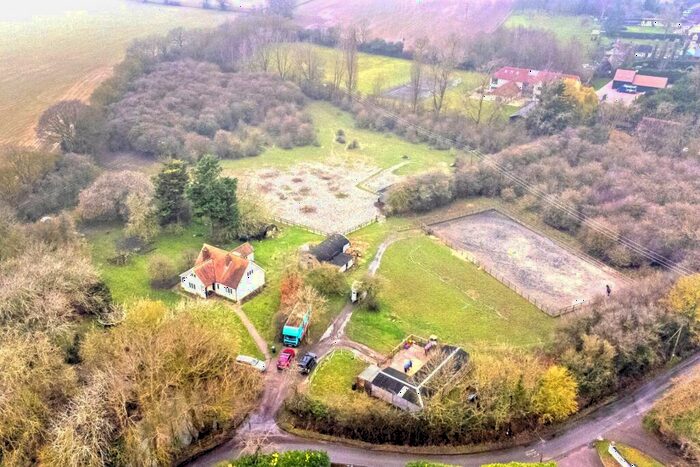 4 Bedroom Detached House For Sale In Lindsell, Dunmow, Essex, CM6