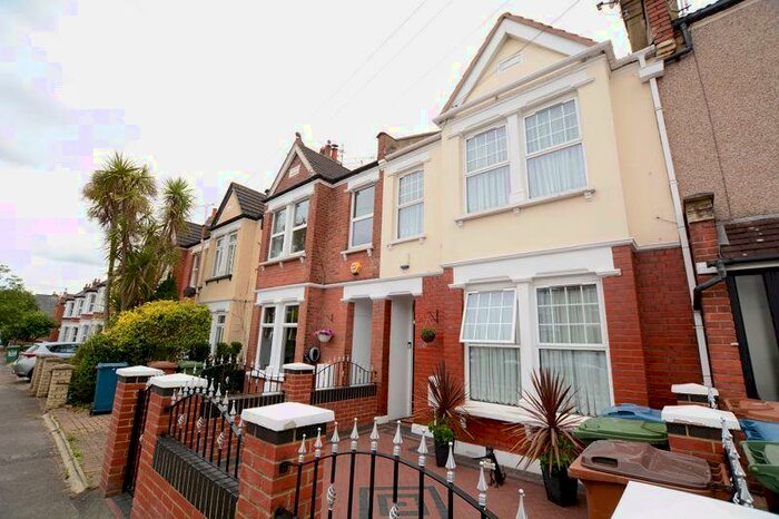 5 Bedroom Terraced House To Rent In Roxborough Road, Harrow, HA1