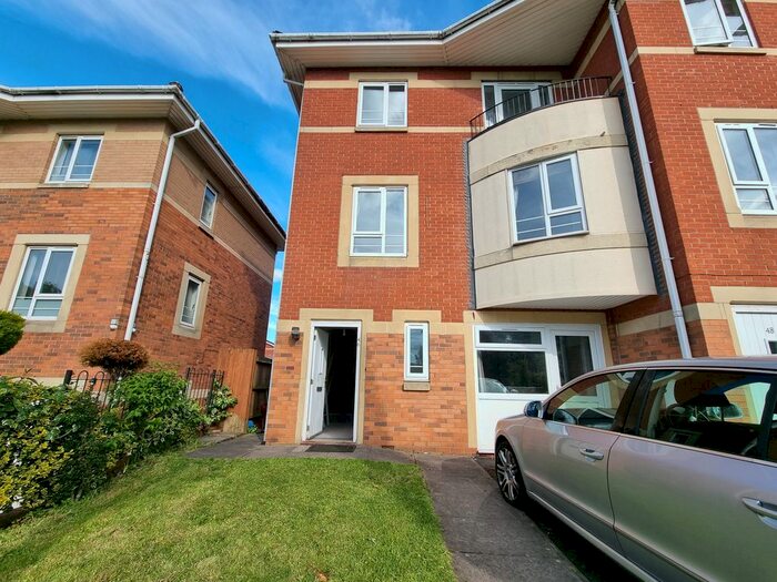 4 Bedroom Property To Rent In Central Park Drive, Hockley, Birmingham, B18