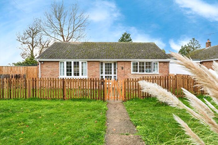 3 Bedroom Detached Bungalow For Sale In Main Street, Little Thetford, Ely, CB6
