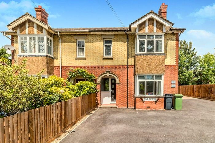 1 Bedroom Maisonette To Rent In Forstal Road, Aylesford, Kent, ME20