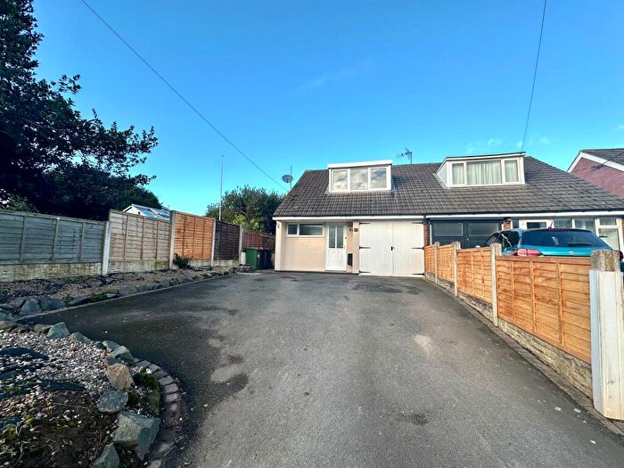 3 Bedroom Semi-Detached House To Rent In Orton Road, Warton, B79